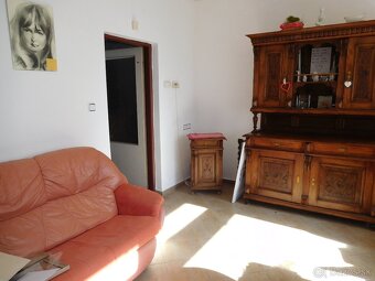 Prenájom obch.priestoru v centre mesta s parkovaním-100m2 - 6