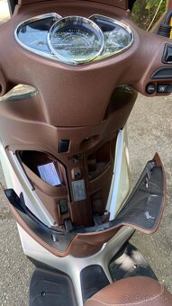 Piaggio Medley 125 - 6