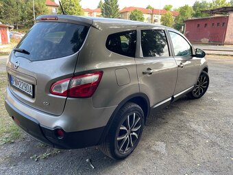 Nissan Qashqai+2 2.0 4x4 - 6