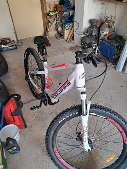 Predám elektrobicykel Crussis - 6
