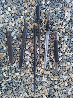 Bodaky bajonety nože - 6