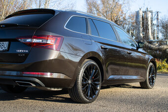 Škoda Superb Combi 2.0 TSI 4x4 L&K benzín - 6