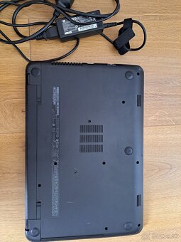 Predávam notebook HP 250 G3 - 6