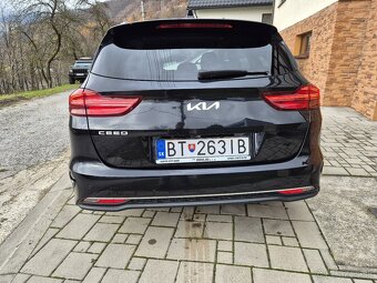 Kia Ceed SW 1.6 CRDi MHEV Gold - 6