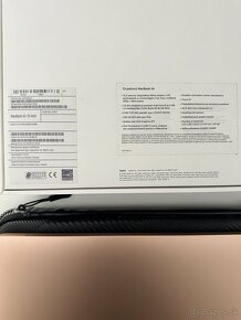 MacBook air Rose gold 2019 - 6