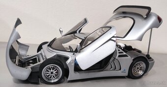 Automodel Lotec Sirius 1:18 MaxiCar - 6