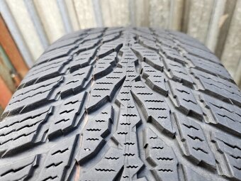 Zimné pneu NOKIAN WR Snowproof - 215/60 r16 99H - 6