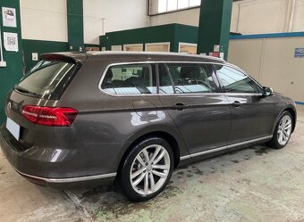 VW Passat B8 Variant 2.0 TDI 110Kw Dsg Led Virtual HIGHLINE - 6