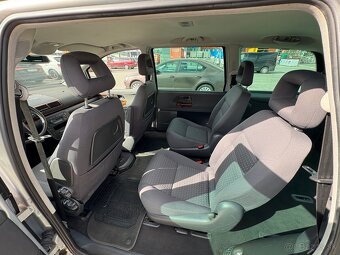 Seat Alhambra 1.9 TDI 85kW Automat (2003) - 6