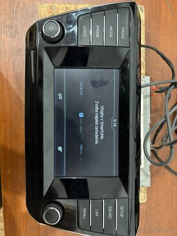 Predam MIB2 radio pre Superb 3 5Q0035840A - 6