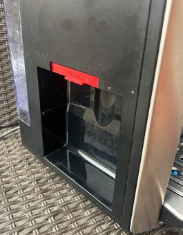 Automatický kávovar Krups EA81 - 6