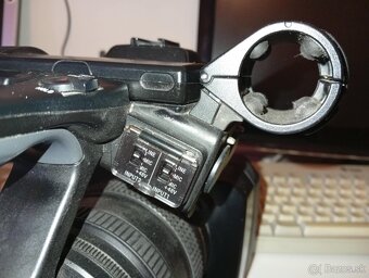 SONY HXR-NX3 – výborný stav - 6
