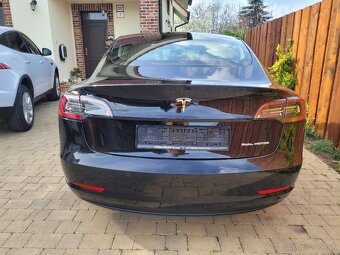 Predám elektro auto TESLA model 3 dual motor, model 2021 - 6