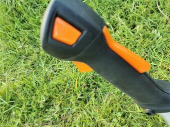 Krovinorez stihl fs 311 - 6