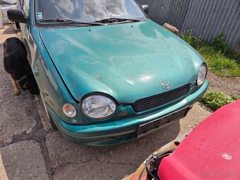 Toyota Yaris 1,33 a Corolla 1,8 4x4, rôzne diely. - 6