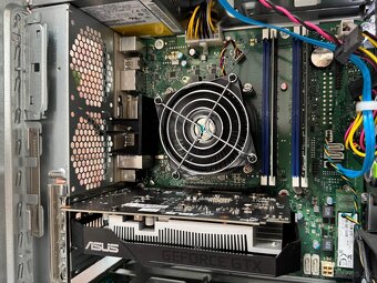 i5 7400\16GB\GTX 1650\SSD\250W Zdroj - 6