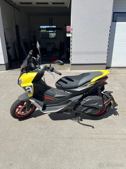 Skuter Aprilia 125 - 6