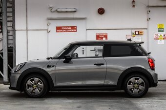 Mini Cooper S SE 135kW AT Elektro 2022 - odp. DPH - 6