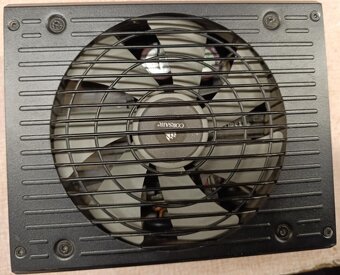 Počítačový zdroj Corsair RM850x - 6