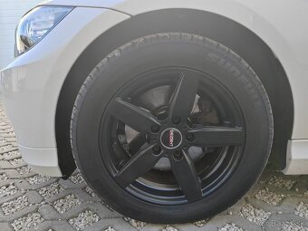 BMW 318d - 6