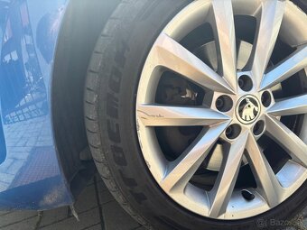 Škoda Rapid 1.0 TSI DSG Style Plus - 6
