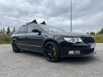 Skoda superb 3.6 fsi combi - 6