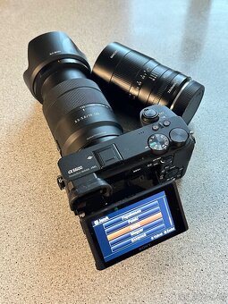 Somy Aplha A6600 + 2x Objektív - 6