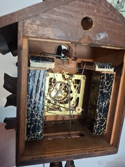 Predám funkčné staré kukučkové hodiny celková výška 45cm 150 - 6
