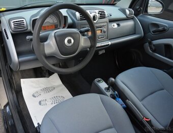 Smart Fortwo coupé 1.0 Benzín Automat - 6