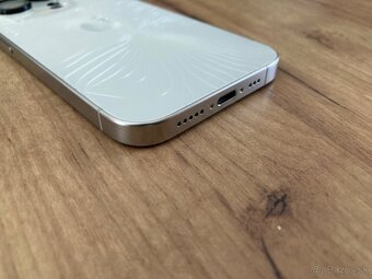 iPhone 15 Pro biely 128 gb - 6