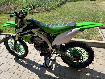 Predám Kawasaki KXF450 2010 vstrek - 6