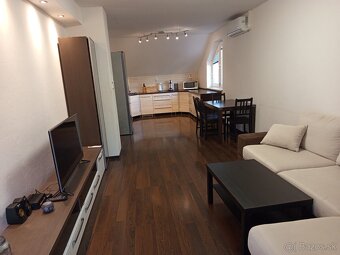 Výnimočný 2i byt s povalou, 62 m2, Kulíškova, tehla, balkón - 6