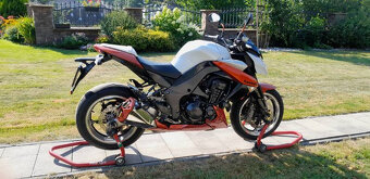 Kawasaki Z 1000 - 6