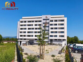 AD REALITY - NOVÉ  GARÁŽE v novostavbe BD na Zvončekovej ul. - 6
