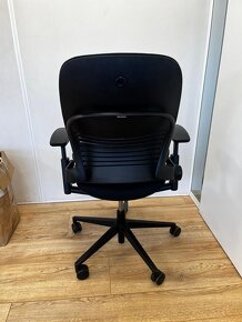 Kancelárska stolička Steelcase Leap V2 - 6