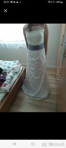 Svadobné šaty biele s bolerkom a kruhom - 6