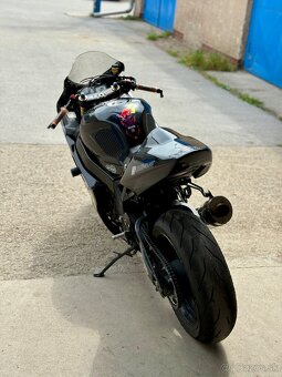 OKRUHOVKA Suzuki GSX-R 600 - 6