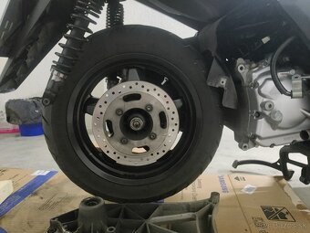 Servis skútrov - 6