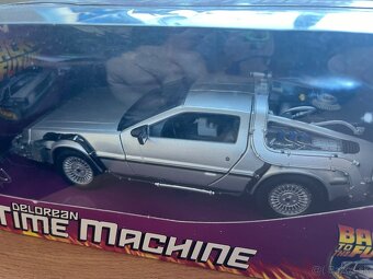 Predám auticka Mustang Hummer Delorean - 6