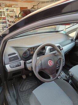Fiat Punto Grande - 6