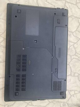 Predám notebook Lenovo IDEAPAD G570 intel 2 jadro 4 gb ram 5 - 6