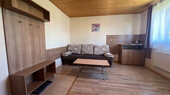 Prenájom 2-izbového apartmánu so záhradou – Ondrášová LM - 6