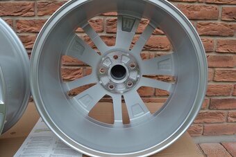 5x112 R18 Hlinikove disky Original Skoda Kodiaq TRITON - 6