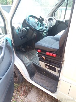 Mercedes Sprinter obytný - 6