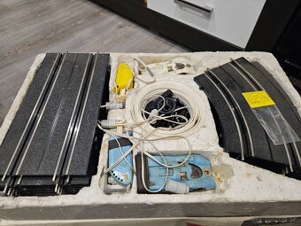 Autodrahy 2ks, + jeden napajaci adapter 200e - 6