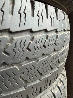 Zimné pneumatiky 195 /70 R15C . - 6