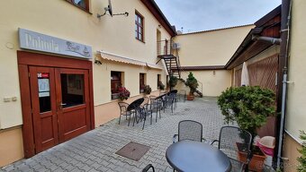 Obchodné priestory v centre s dvorom 120m2 a garážou. TOP PO - 6