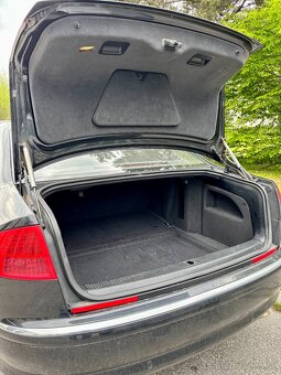 Audi A8L, 4,2 TDI, 240 kw - 6