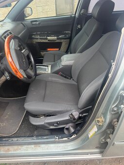 CHRYSLER 300c na náhradné diely - 6