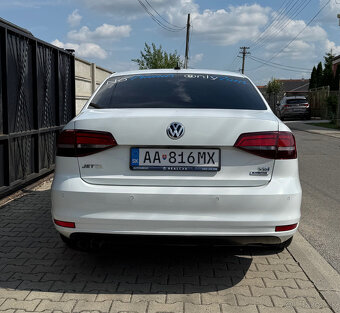 Volkswagen Jetta 2.0 TDI 150k Highline DSG - 6